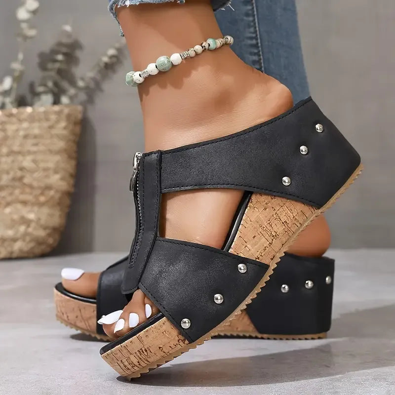 Women's Fashion Rivet Wedge Fish Mouth Thick Bottom Sandals