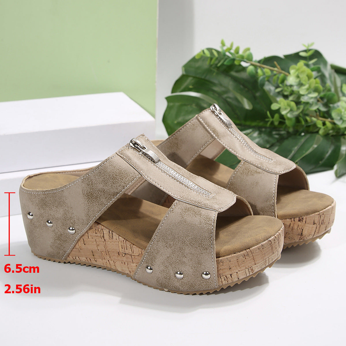 Women's Fashion Rivet Wedge Fish Mouth Thick Bottom Sandals