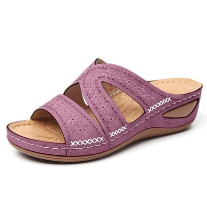 High-quality Orthopaedic Slip-on Sandals With A Thick Platform