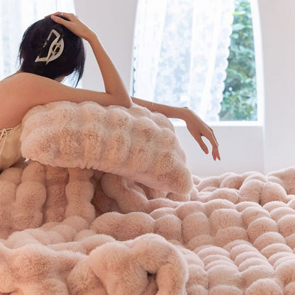 🎁Winter Toscana Reversible Blanket: Faux Rabbit Fur for Ultimate Warmth! ❄️✨