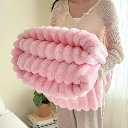 🛏️Thickened Rabbit Plush&Milk Velvet Cover Blanket🍂Wrap up in Ultimate Comfort