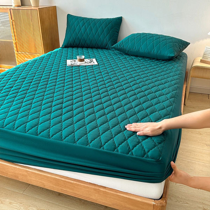 🌤️🛏️Quilted Waterproof Mattress Protector