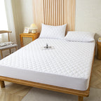 🌤️🛏️Quilted Waterproof Mattress Protector
